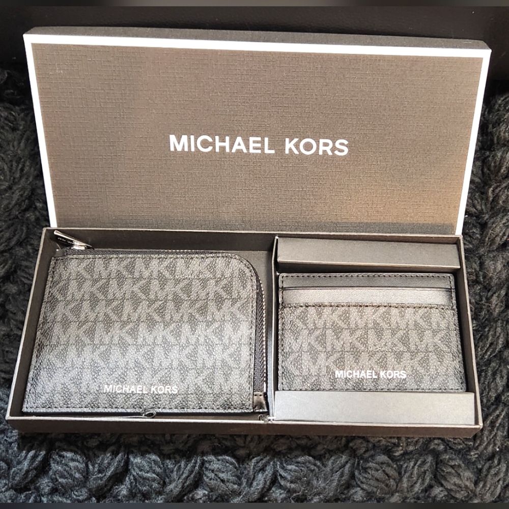 Michael Kors 2 in 1 Hudson wallet & card holder NIB